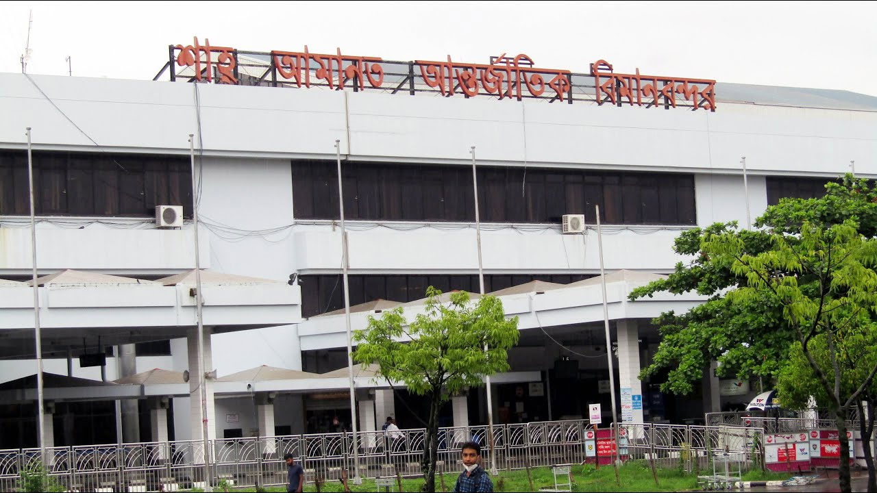 ঘূর্ণিঝড় রিমাল : চট্টগ্রামে ফ্লাইট বাতিল , হজযাত্রীদের  বাসে পাঠানো হলো ঢাকায়